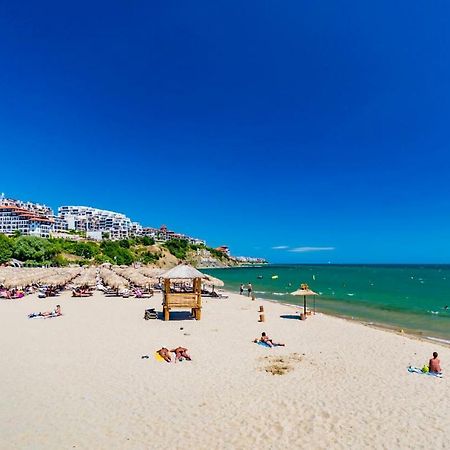 Marina Bay 22 Apartment Sveti Vlas Buitenkant foto