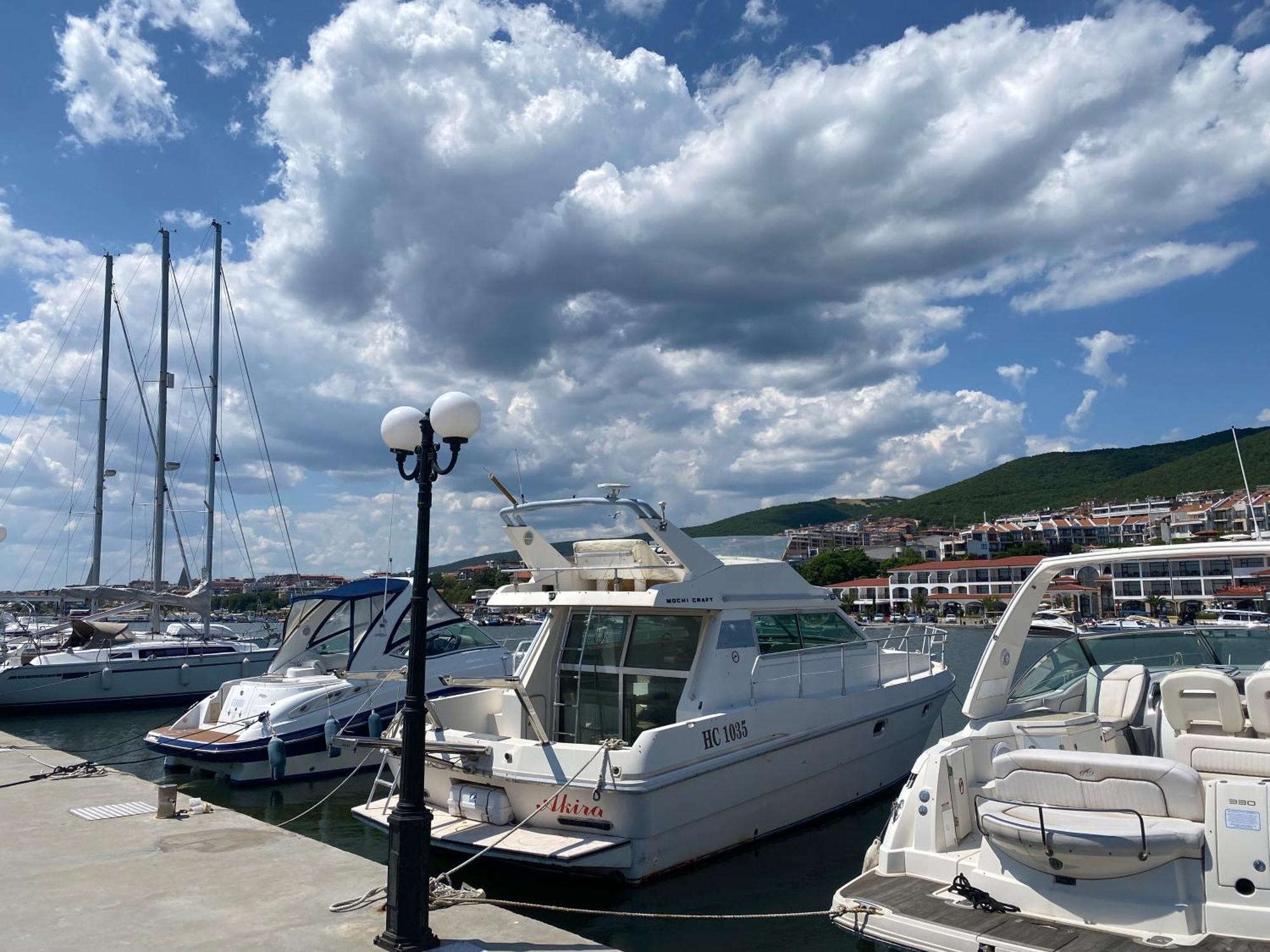 Marina Bay 22 Apartment Sveti Vlas Buitenkant foto