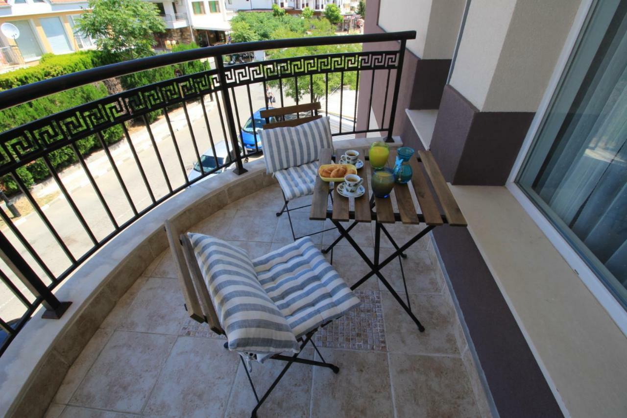 Marina Bay 22 Apartment Sveti Vlas Buitenkant foto