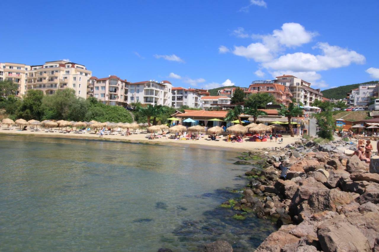 Marina Bay 22 Apartment Sveti Vlas Buitenkant foto